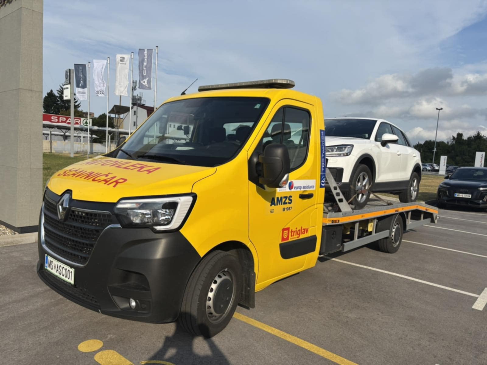 Vleka  Renault Master